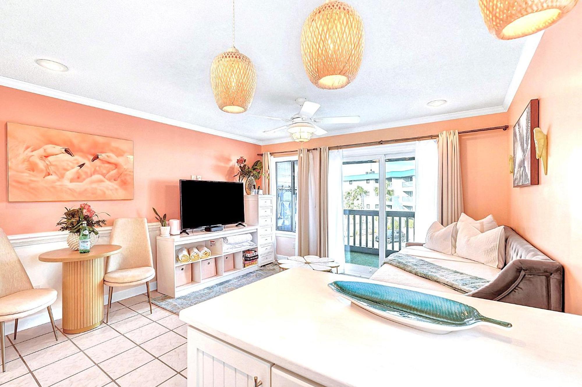 Private Balcony - Beach - Pool And Pickleball 티베아일랜드 외부 사진